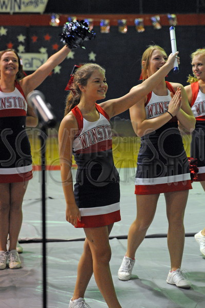 8-28 WA Pep Rally 185.JPG - SCRIVENER D300